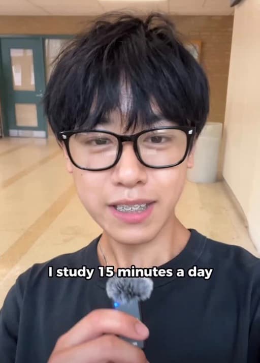 Reel: I study 15 minutes a day